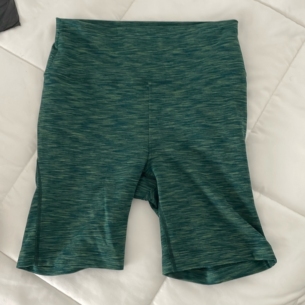 Outdoor voices biker short